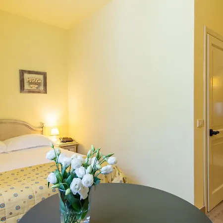 Sant'andrea Otel 3*