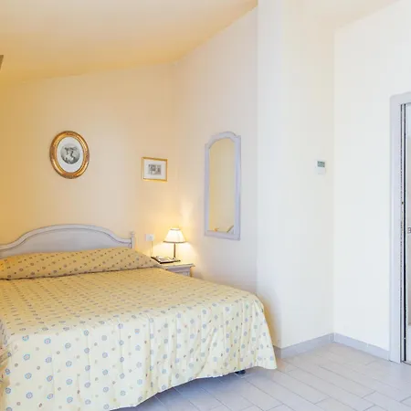 Sant'andrea Hotel