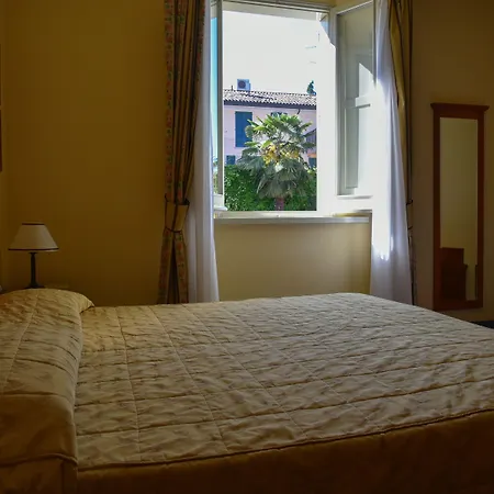 Sant'andrea Ξενοδοχείο 3*