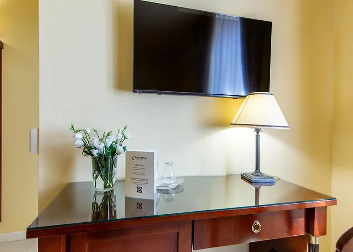 Sant'andrea Hotel 3*